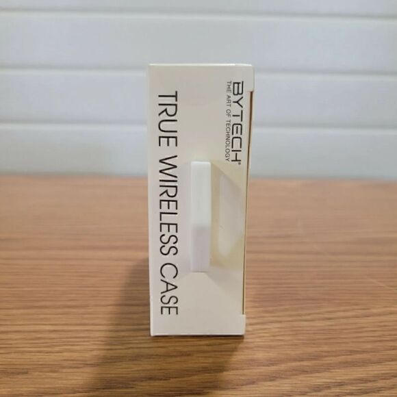 ‎NWT French Bulldog “Frenchie” Apple AirPods Case - Picture 5 of 6